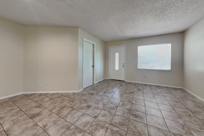 39643 Meadowood Loop – photo 3