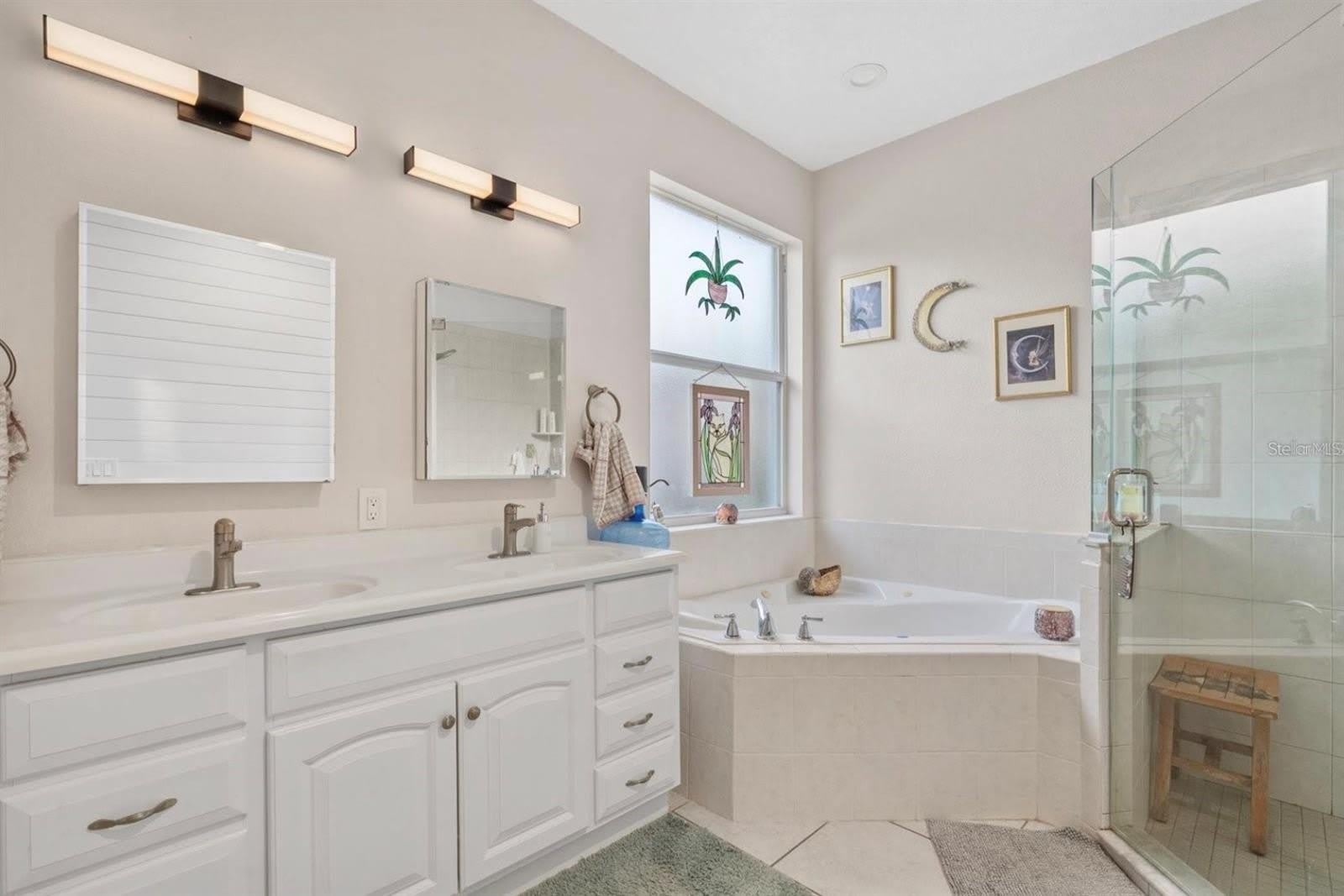 1602 PINYON PINE Drive – photo 3
