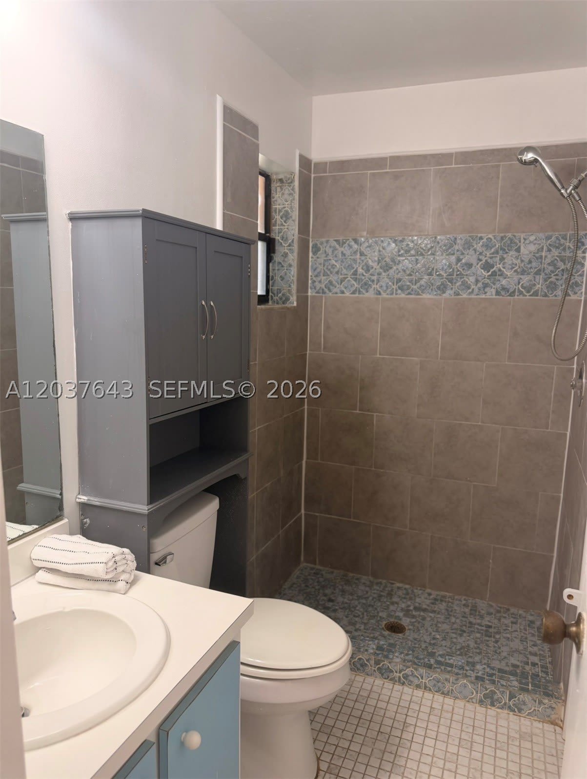 792 Lantern Tree Ln – photo 4