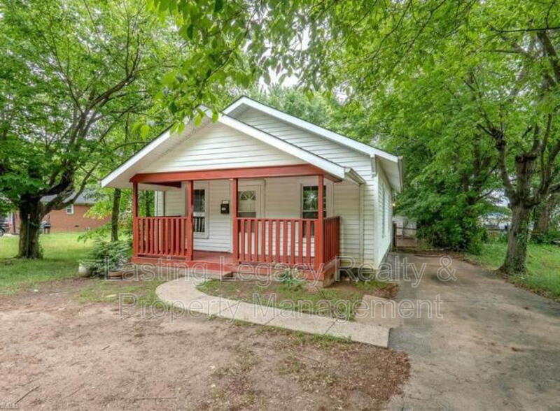 1006 Junia Avenue – photo 4