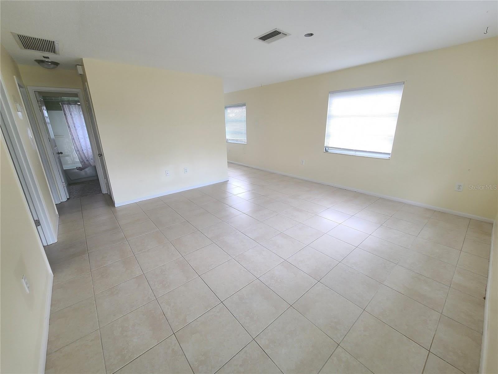 8206 43Rd Avenue W – photo 4