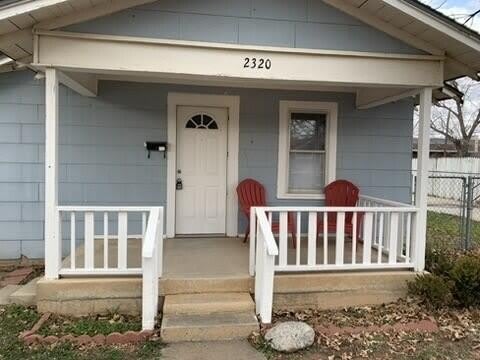 2320 20th Street – photo 2