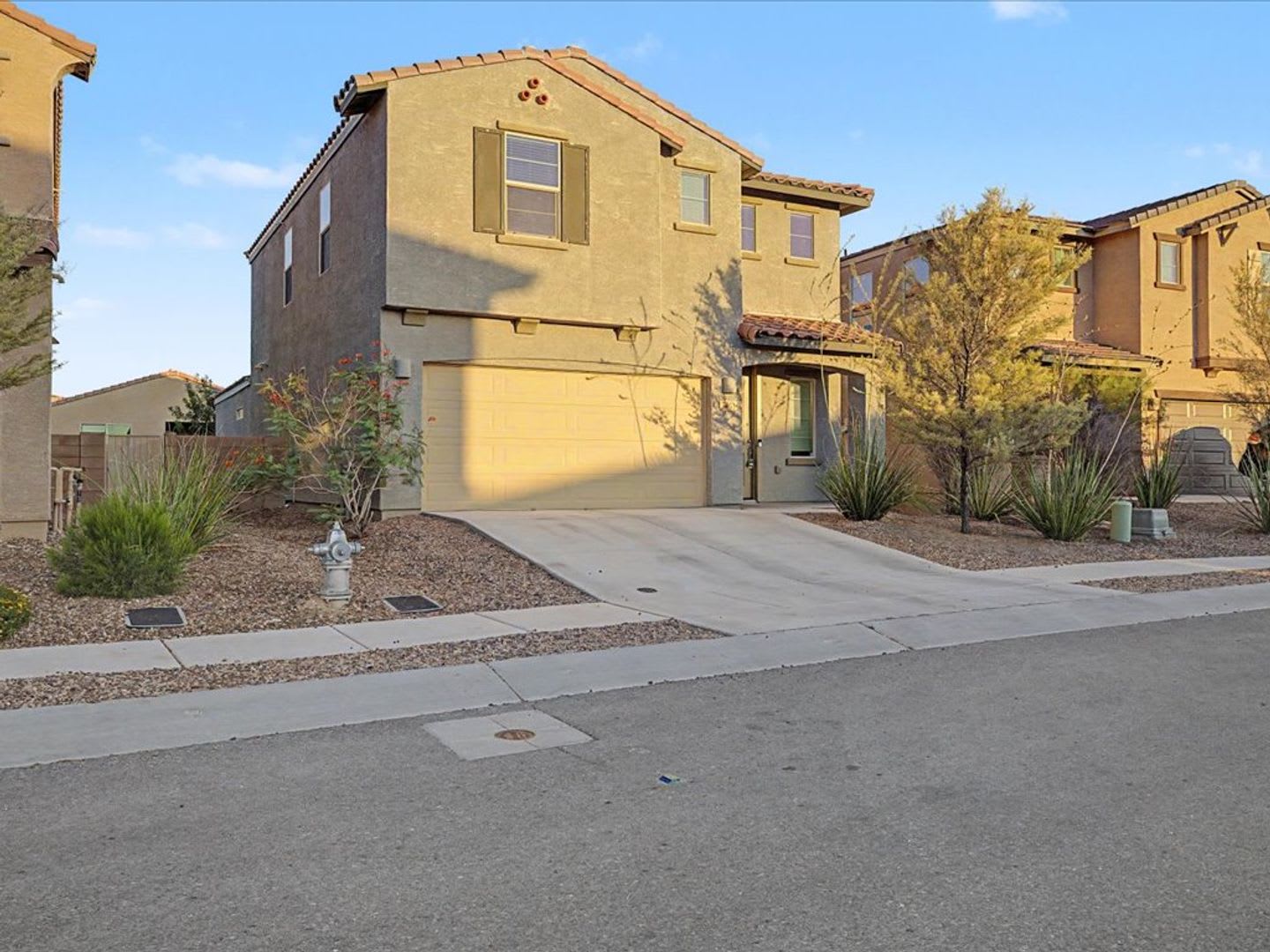 NOW ACCEPTING PETS! 4 Bedroom 2.5 Bathroom – photo 4