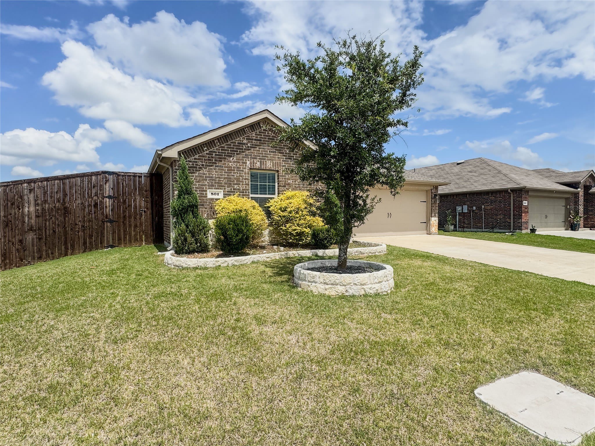 801 Meadow Creek Lane – photo 4