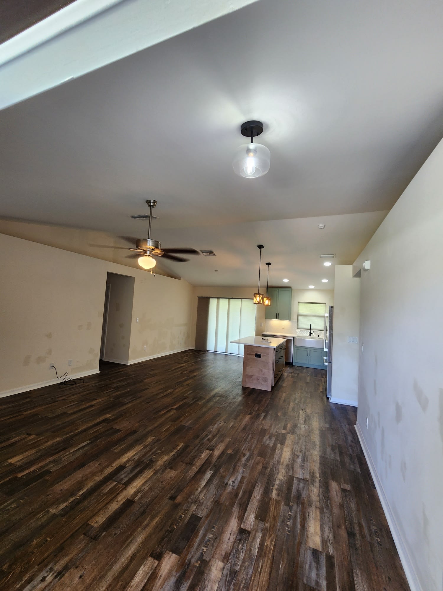 620 Southeast 12th Avenue – photo 3