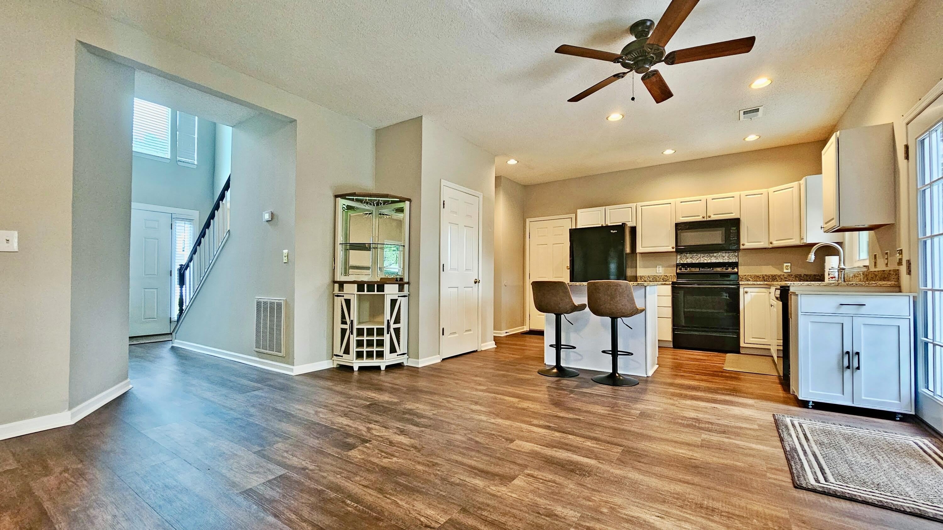 94 Blairmore Drive – photo 3