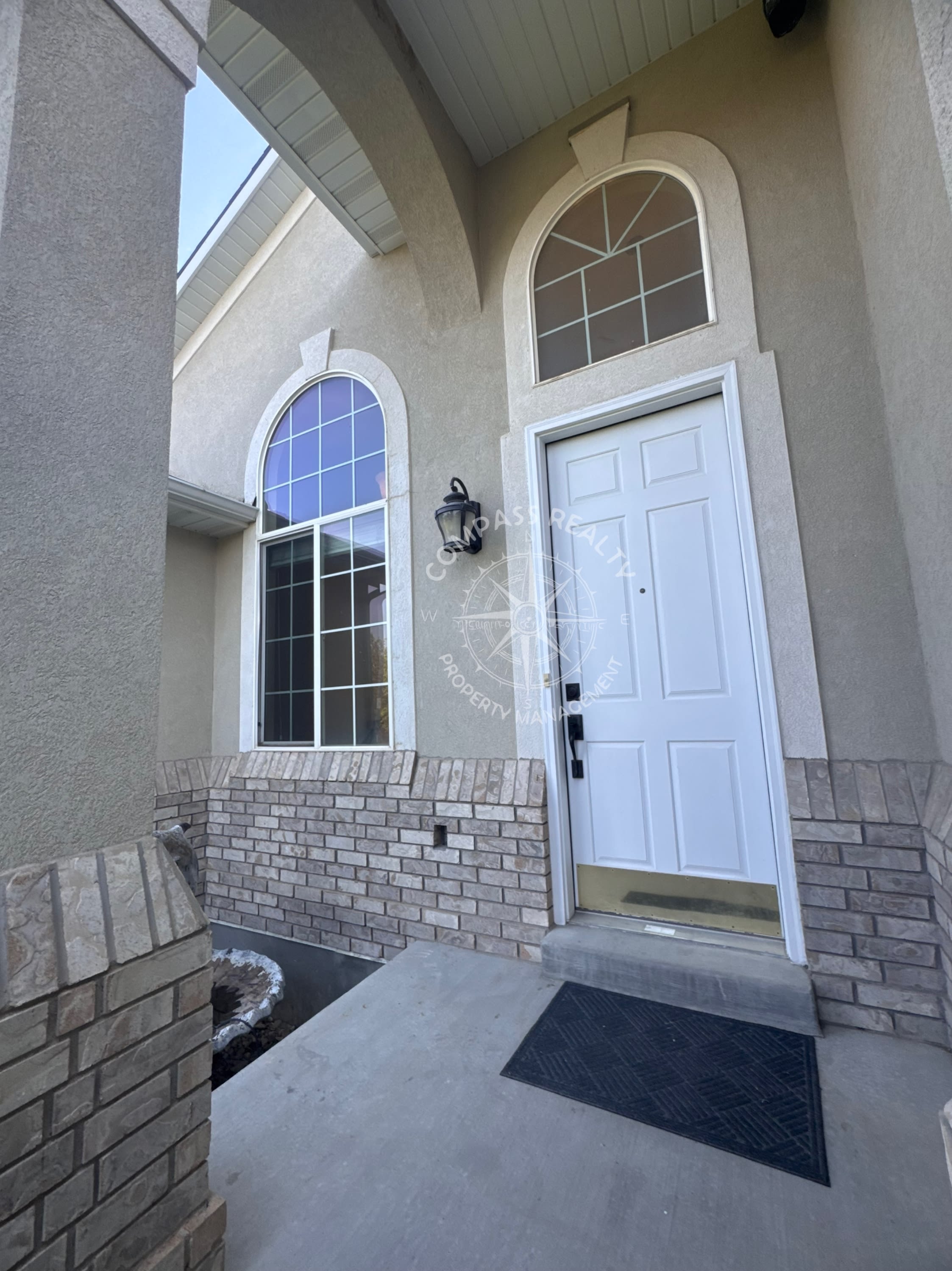 372 Angus Cove – photo 2