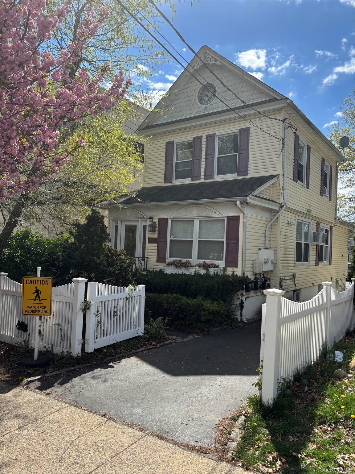 40 S Bayles Avenue – photo 2