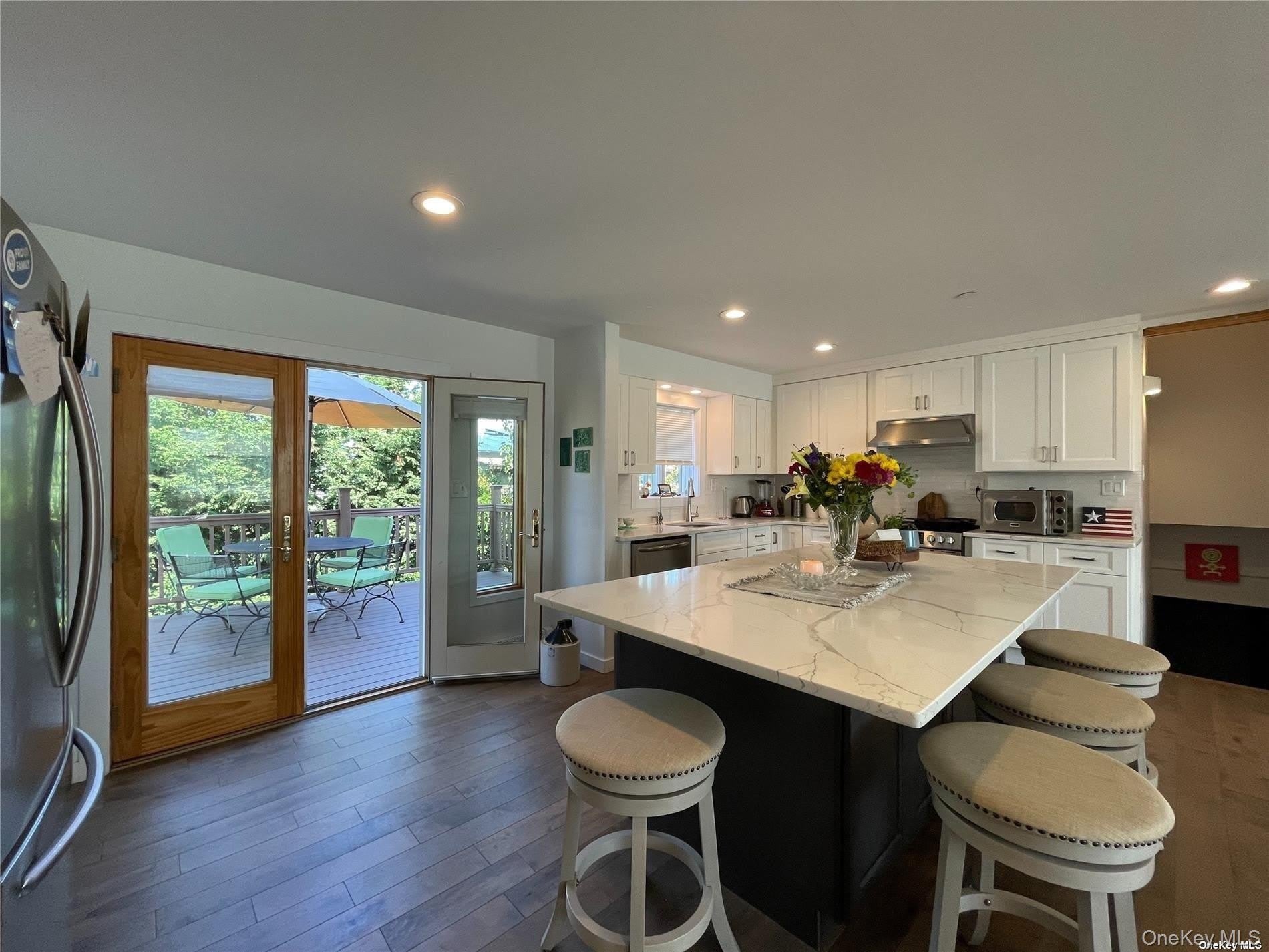 471 E Hudson – photo 2
