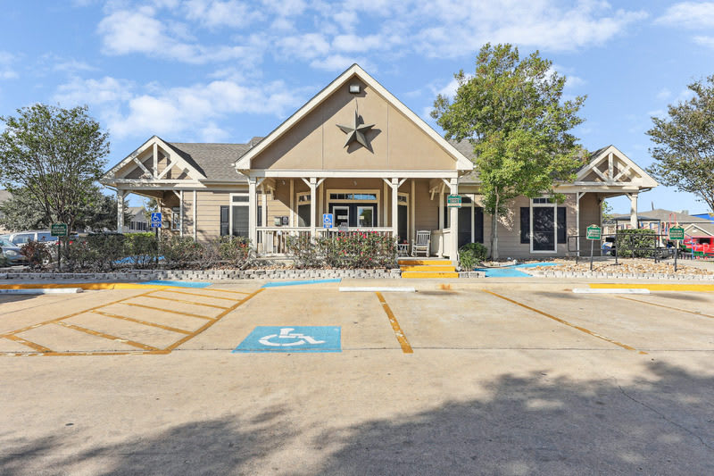 Southpark Village – photo 4
