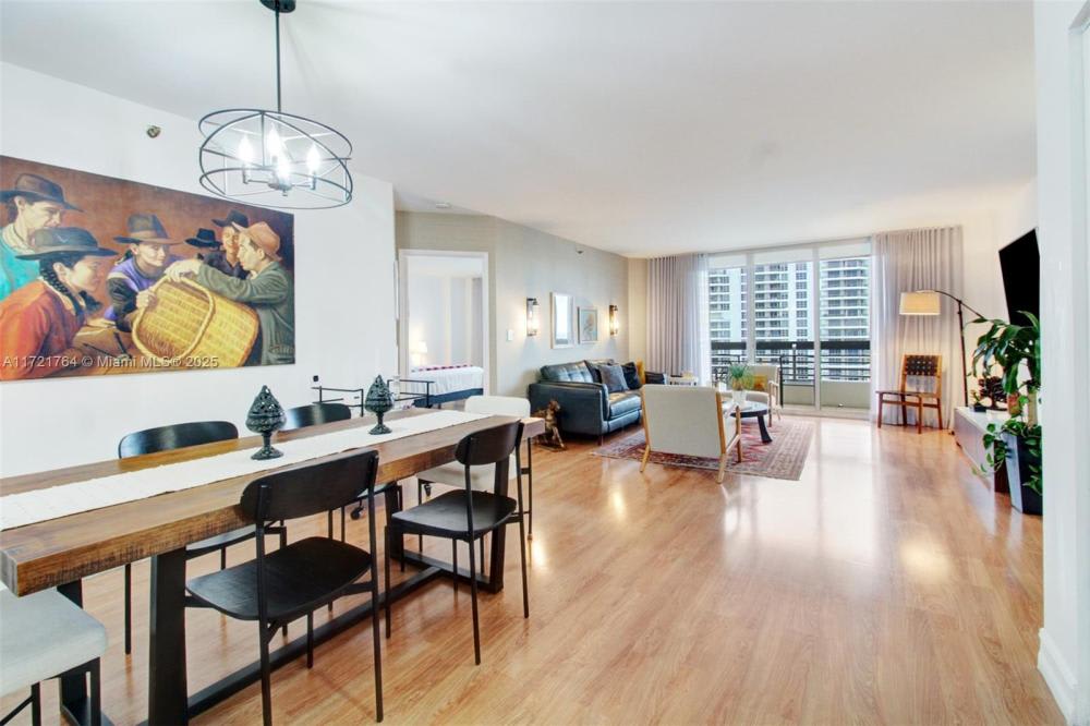 3600 Mystic Pointe Dr – photo 3