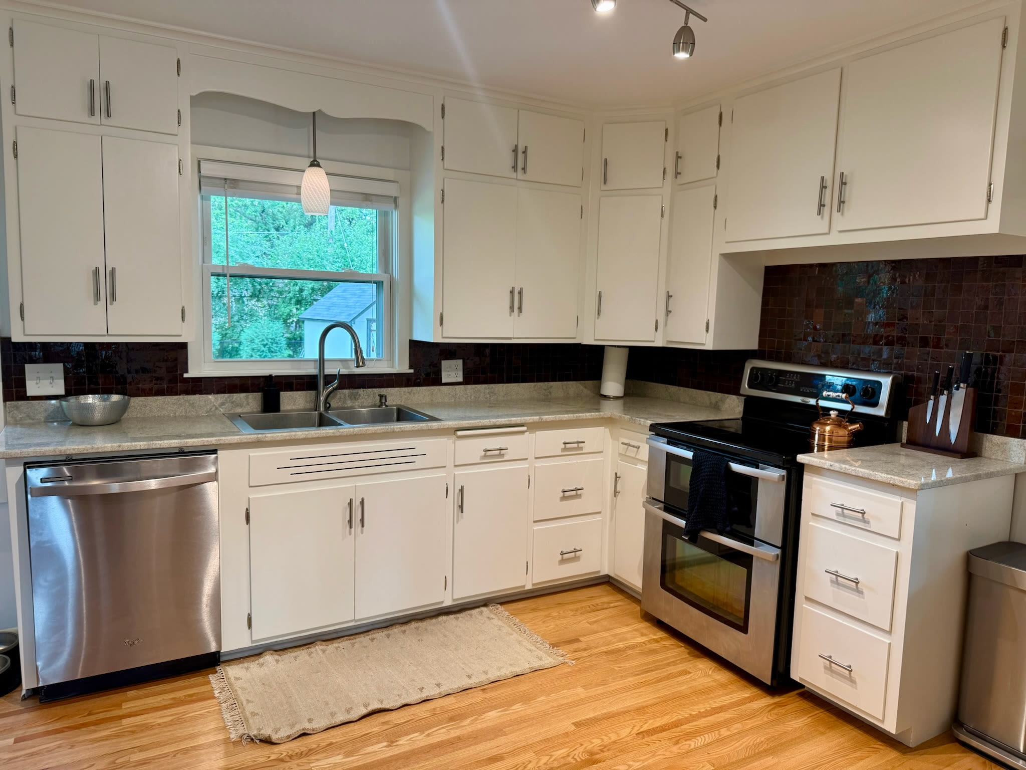 2532 Quebec Ave S – photo 4
