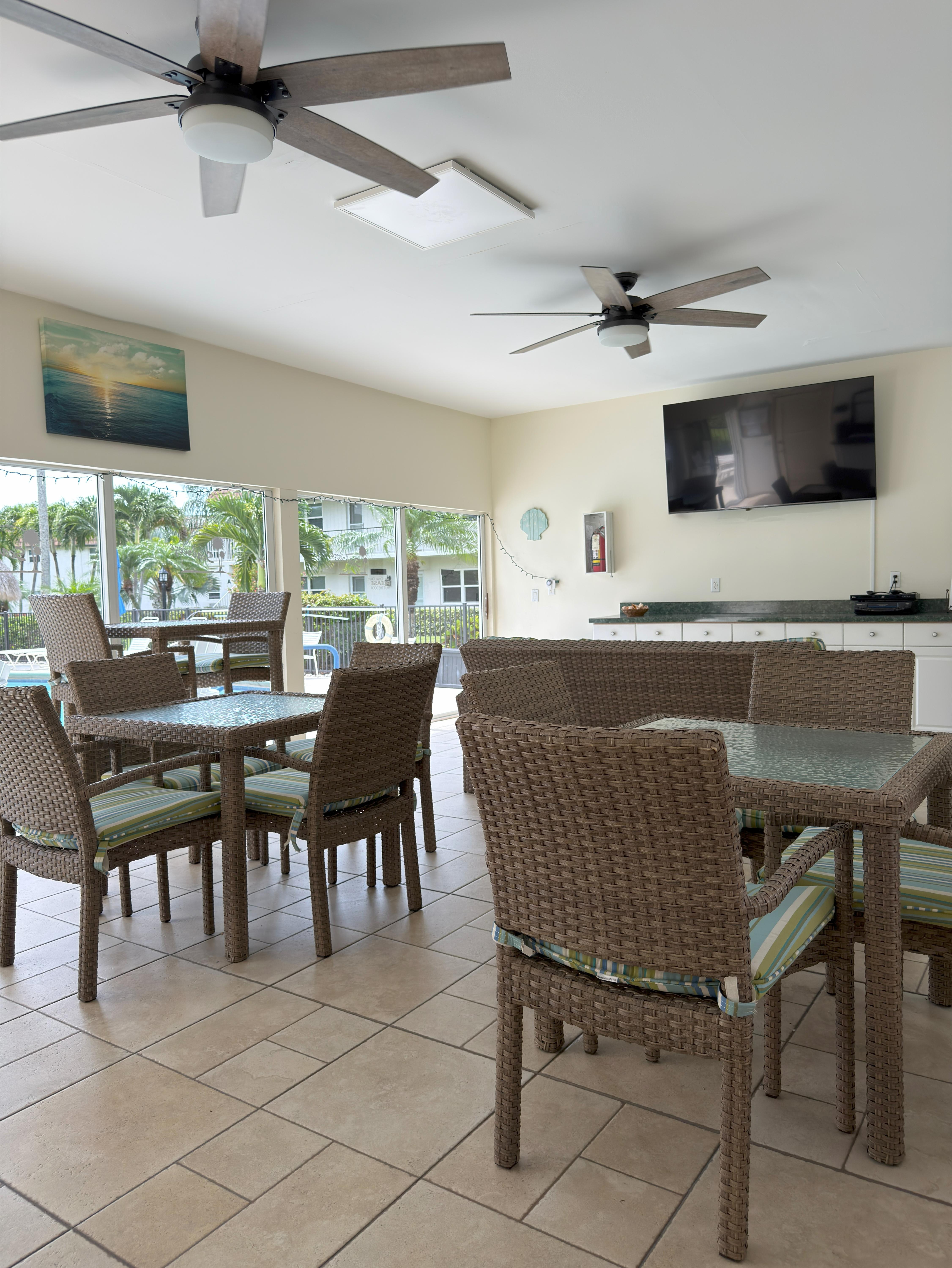 240 N Collier Blvd – photo 5