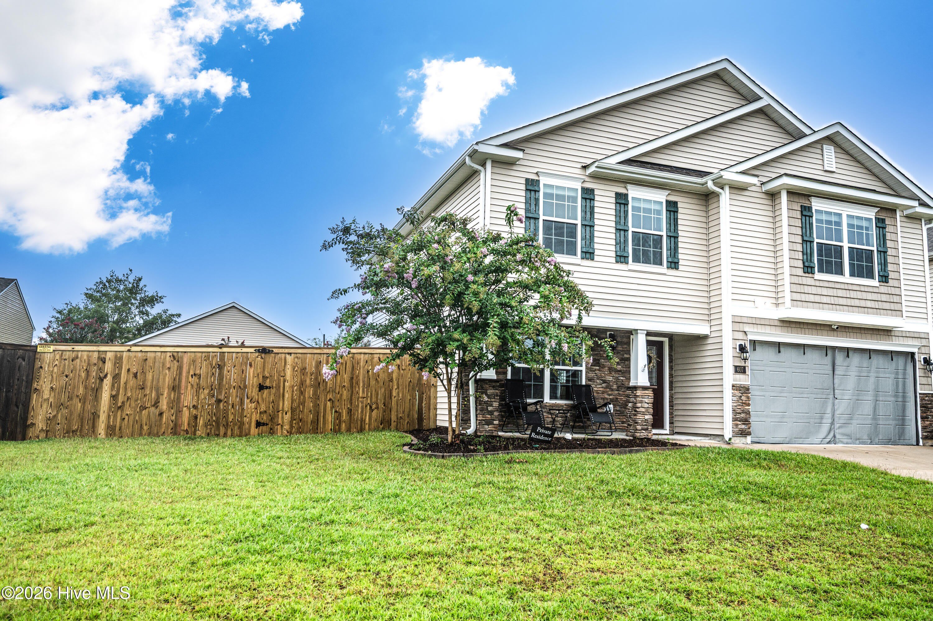 607 Ava Street – photo 2
