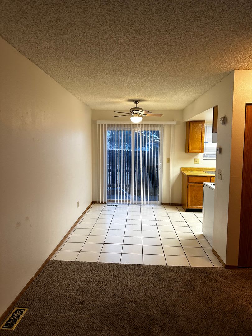 Nice 2 bedroom townhome on Soaring Eagle! – photo 3