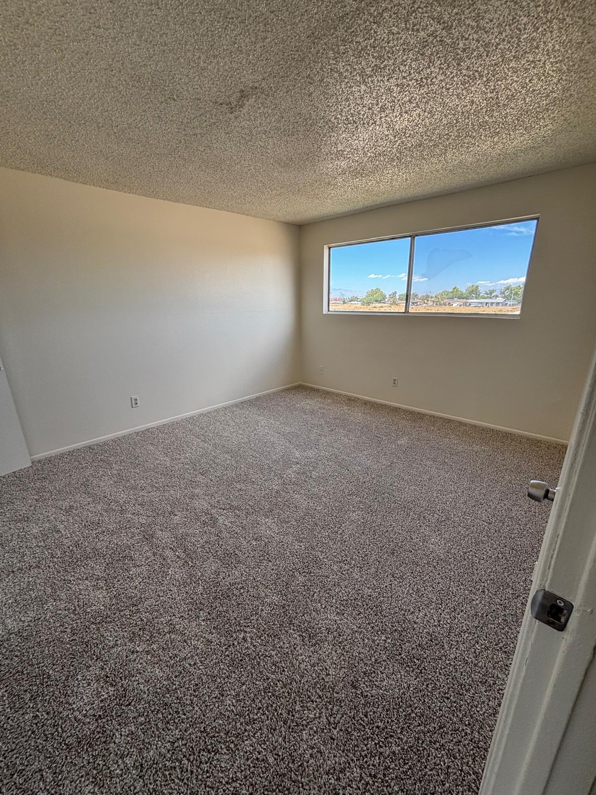 43649 Stanridge Ave – photo 3