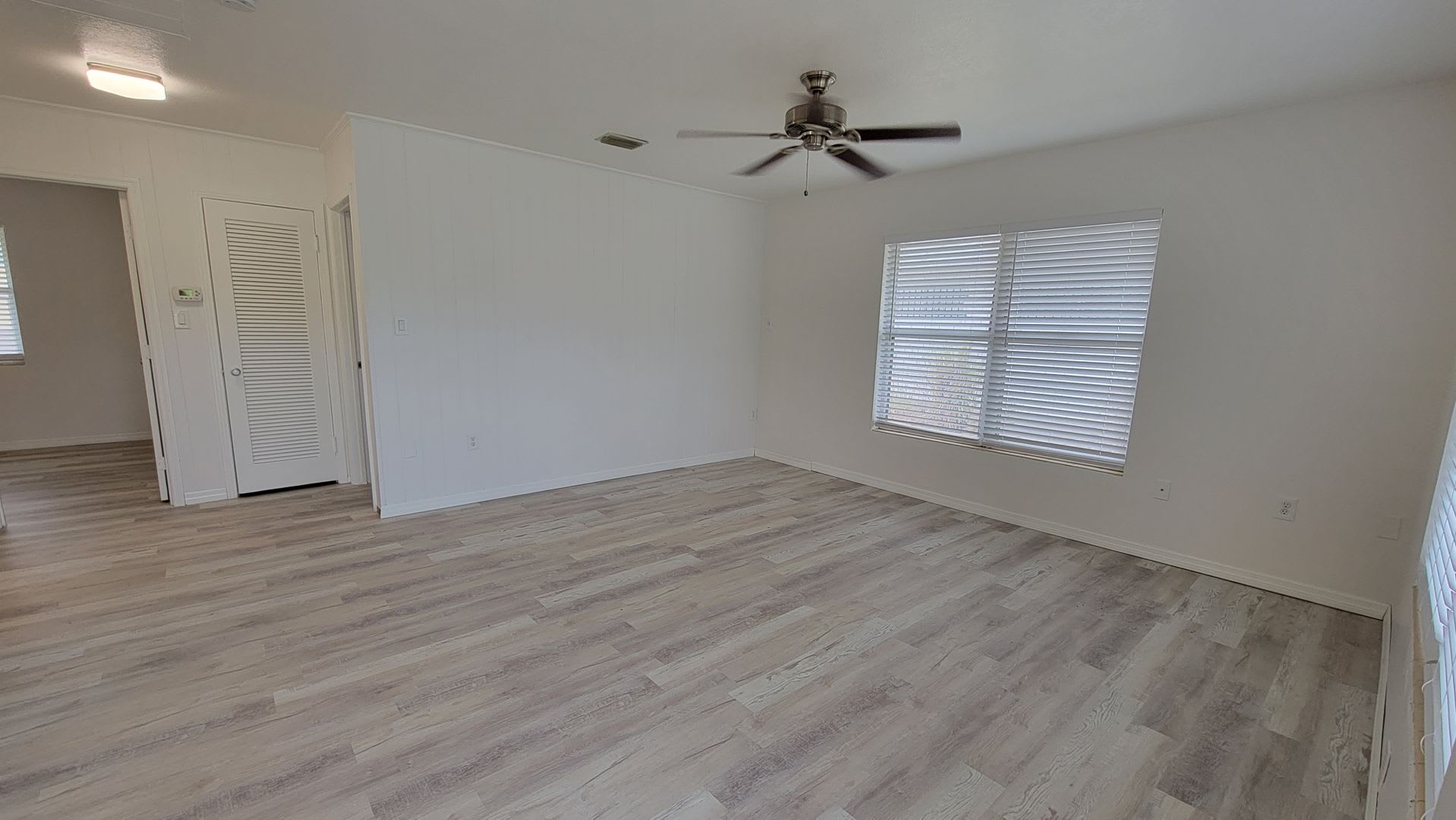 220 Avenue Des Parques North – photo 4