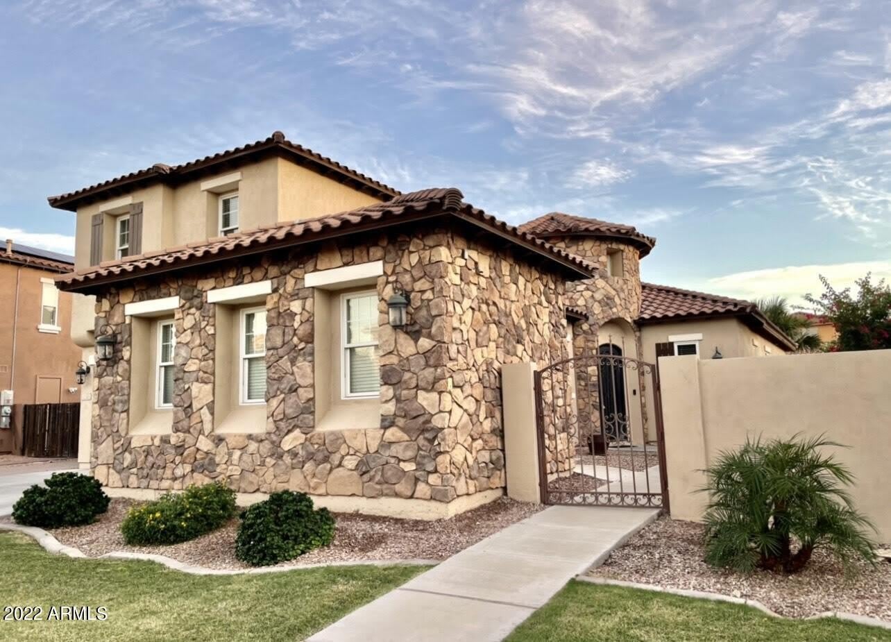 2289 E ASTER Drive – photo 2