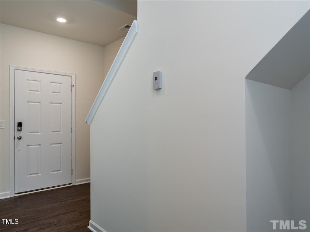 4035 Mahal Avenue – photo 3