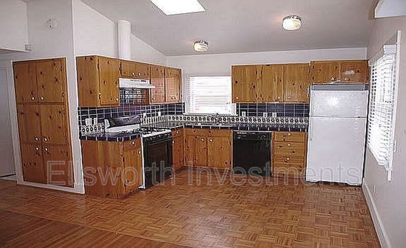 1627 Brookes Ave – photo 5
