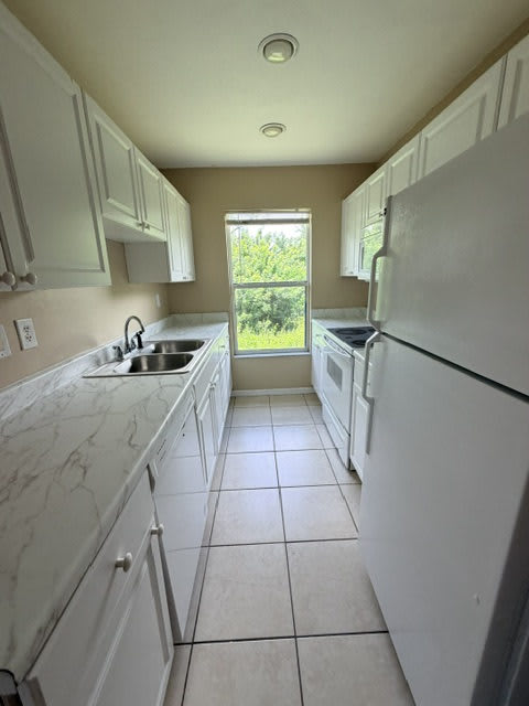 4724 25th St SW – photo 1