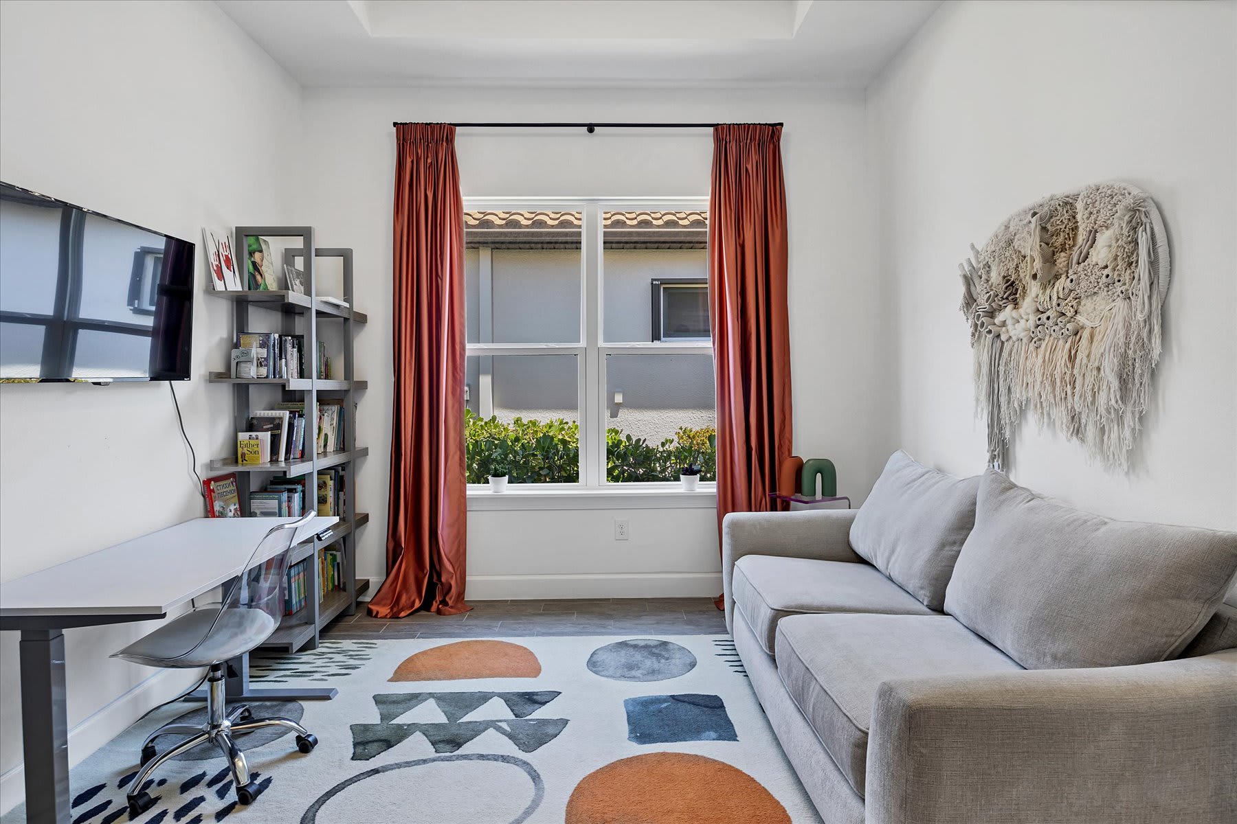 5657 Scarlotti Street – photo 4