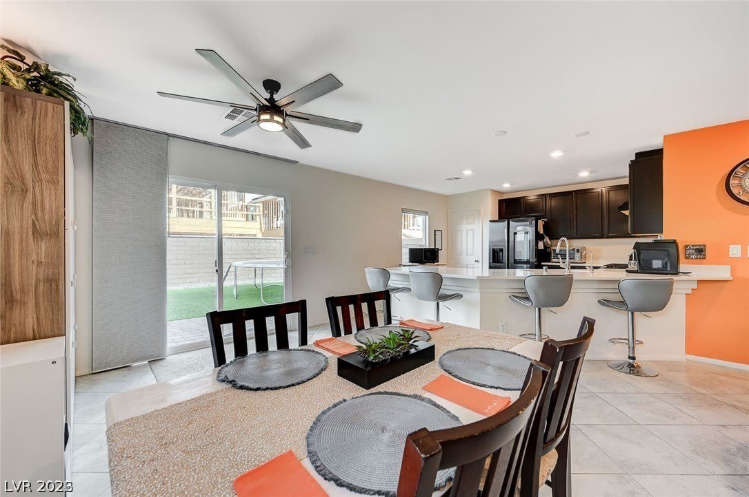 7040 Fossil Lake Street – photo 5