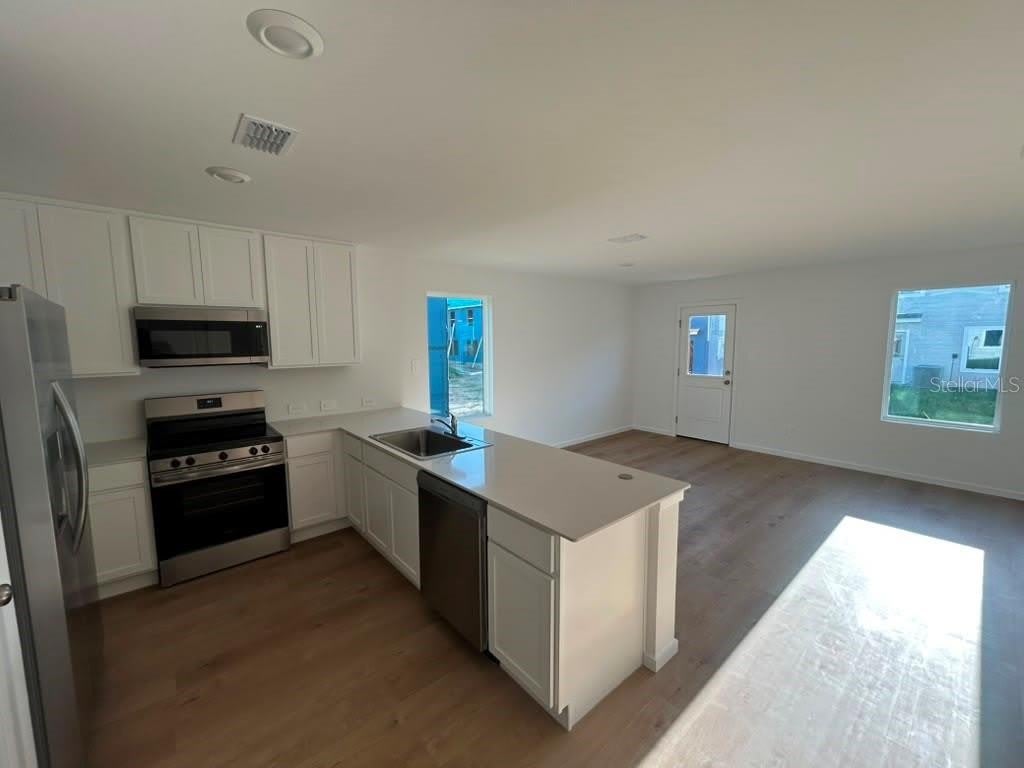 1554 PLANK Place – photo 3