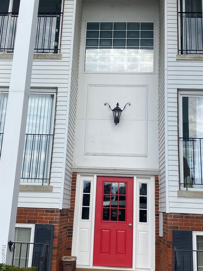 Charming Rochester Condo – photo 1