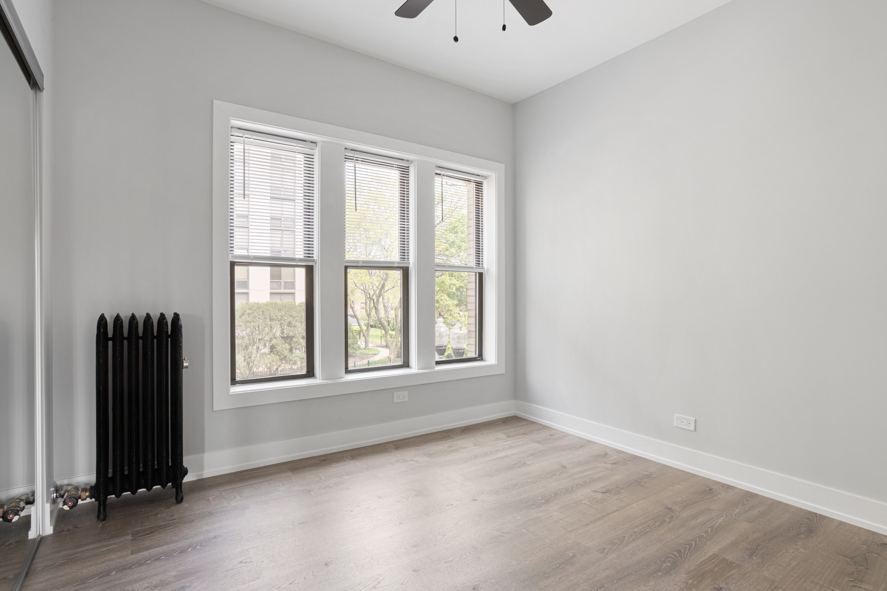 1243 W Morse Ave – photo 5