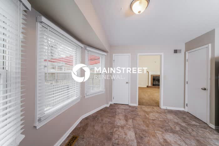 717 Lydgate Cove – photo 4