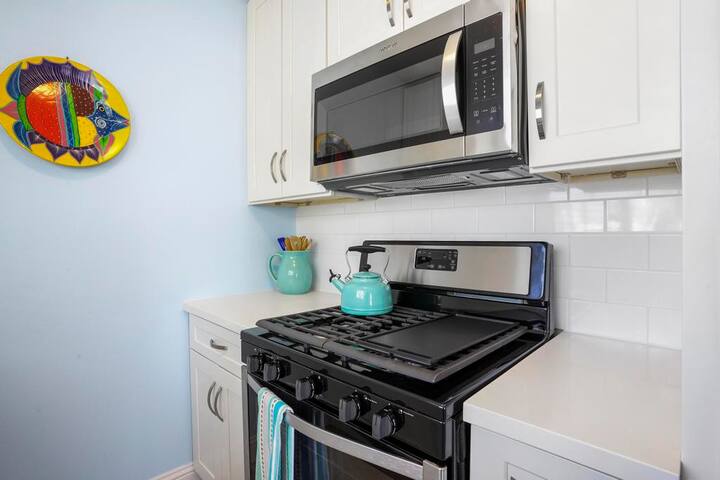 725 Whiting Court-1 – photo 3