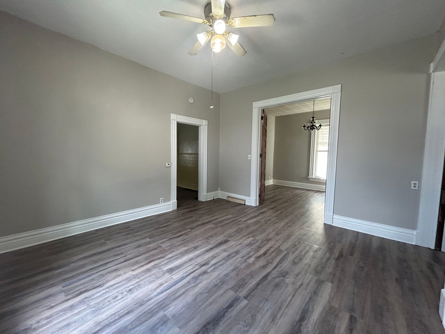 SUBLEASE: 2 Bedroom 1 Bath House Available in Connersville – photo 2