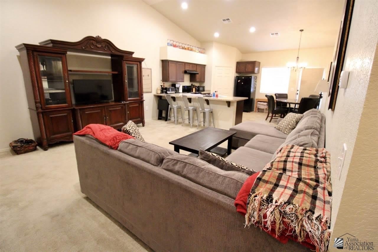 3082 S BRAND LEE WAY – photo 2
