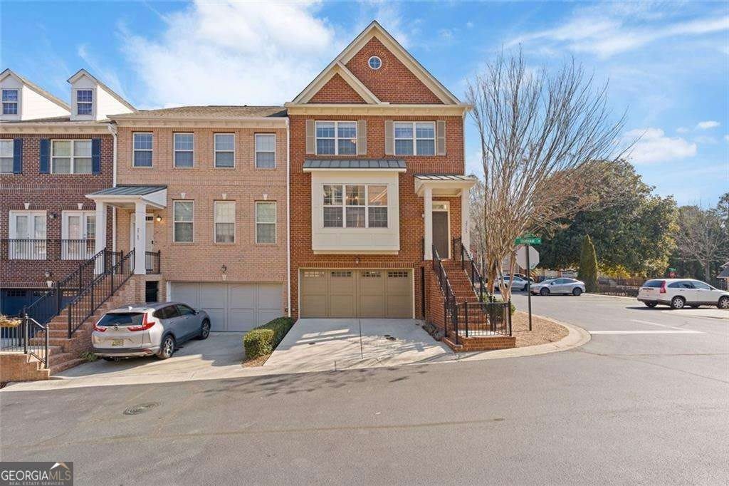 2763 Durham Drive NE – photo 2