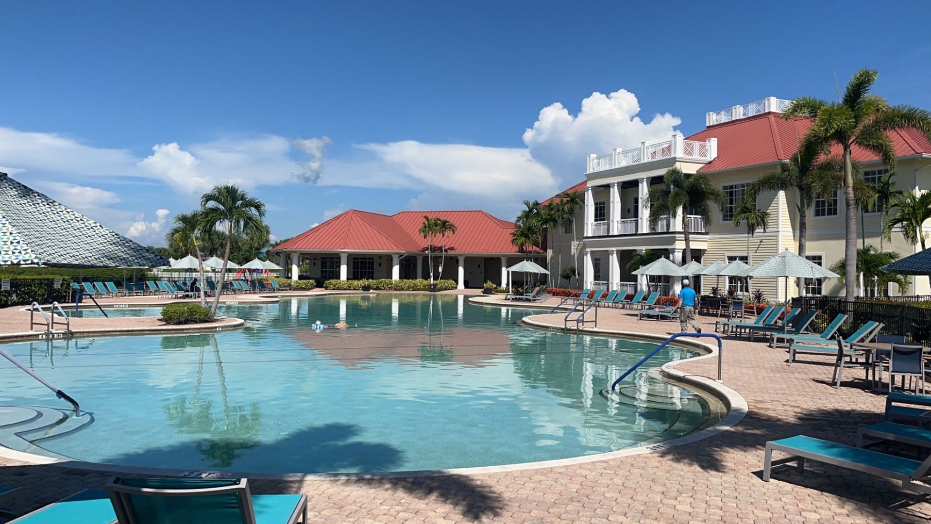 Fully Furnished Seasonal Rental Home Dog Friendly Avail Now – photo 2