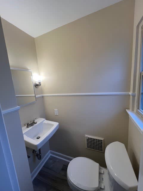 1247 Northwest Blvd – photo 2
