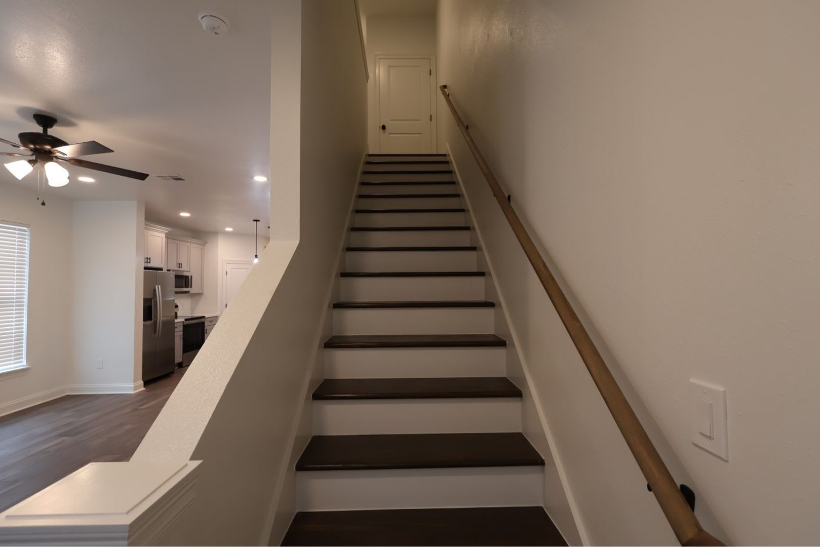 South Lake Charles Townhome 3/2.5 – photo 5
