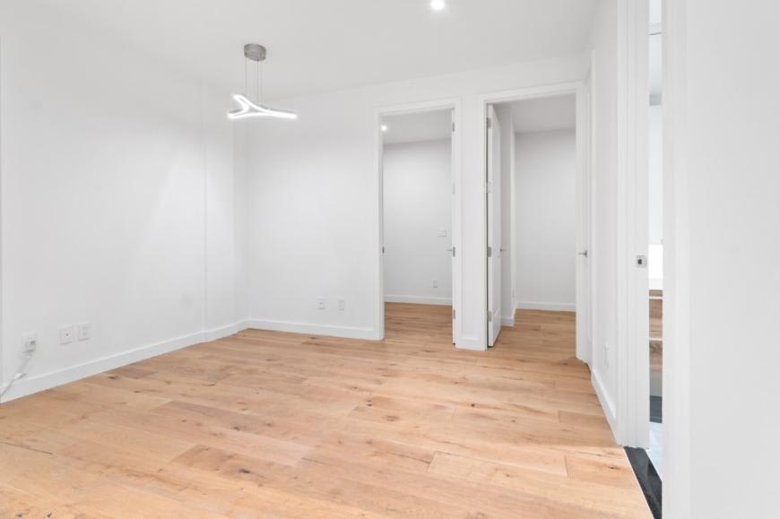 503 West 22nd Street – photo 5