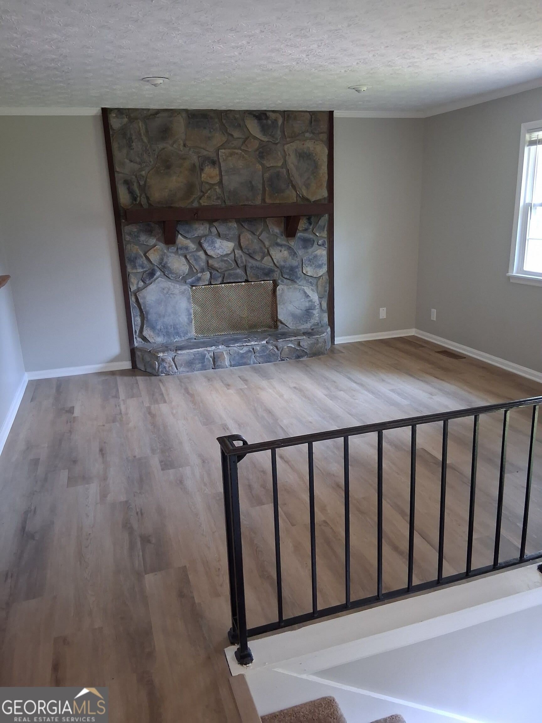 9109 Sterling Ridge Lane – photo 4