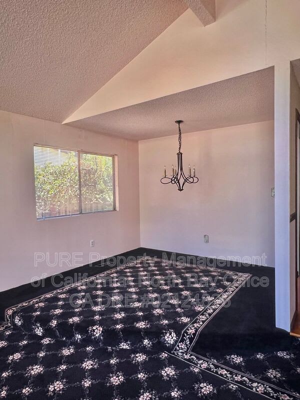 1639 Calavaras Dr – photo 4