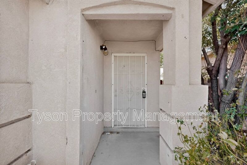 1609 Rolling Rock Pl SW – photo 3