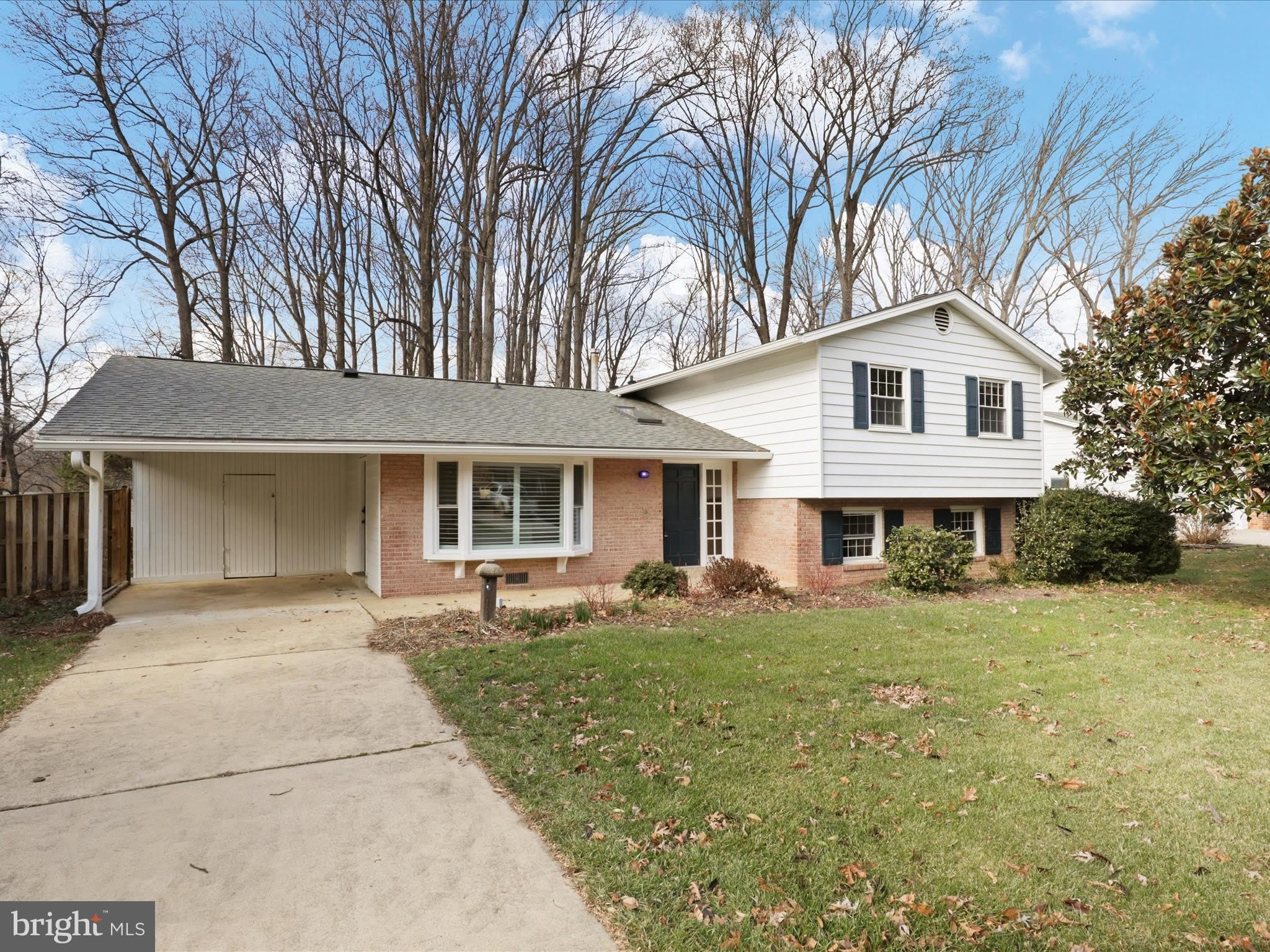 5200 HOLDEN Street – photo 3