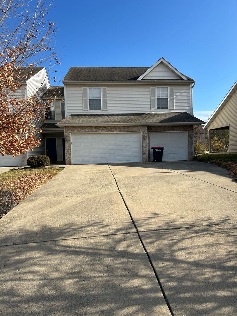 3923 Ledyard – photo 1