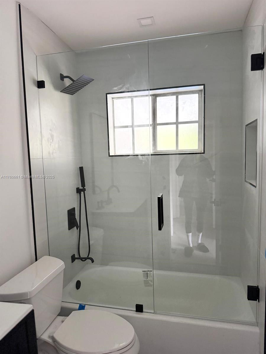 2101 N 15th Ave – photo 2