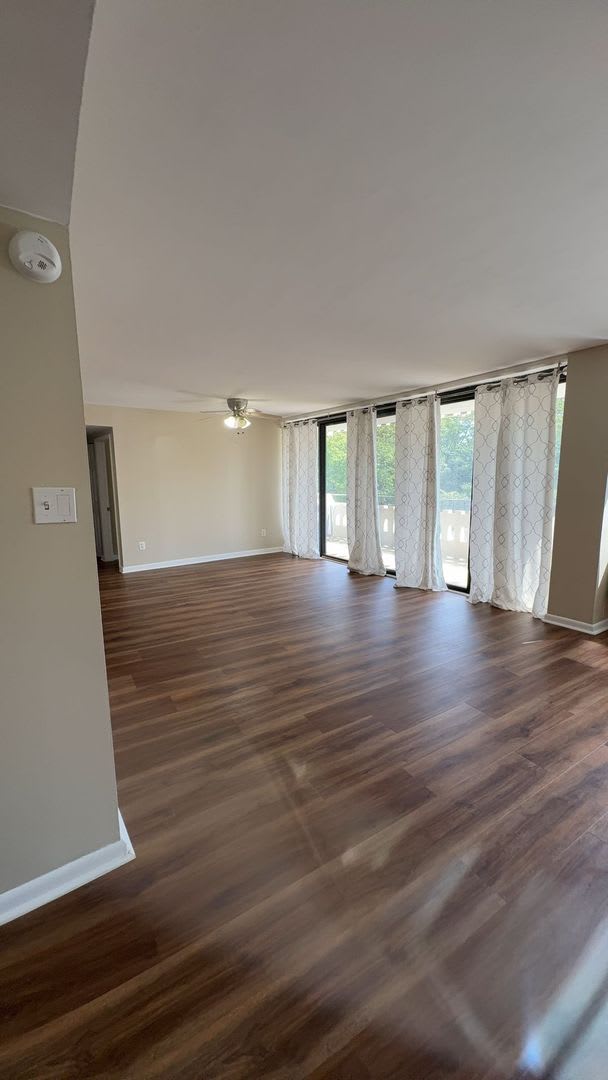 Spacious 3-Bedroom, 2-Bath Condo blocks to 395/95 and the New INOVA Alexandria Hosp – photo 5