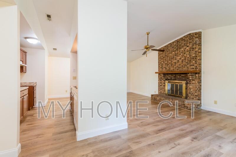 7821 Cloughy Circle – photo 2