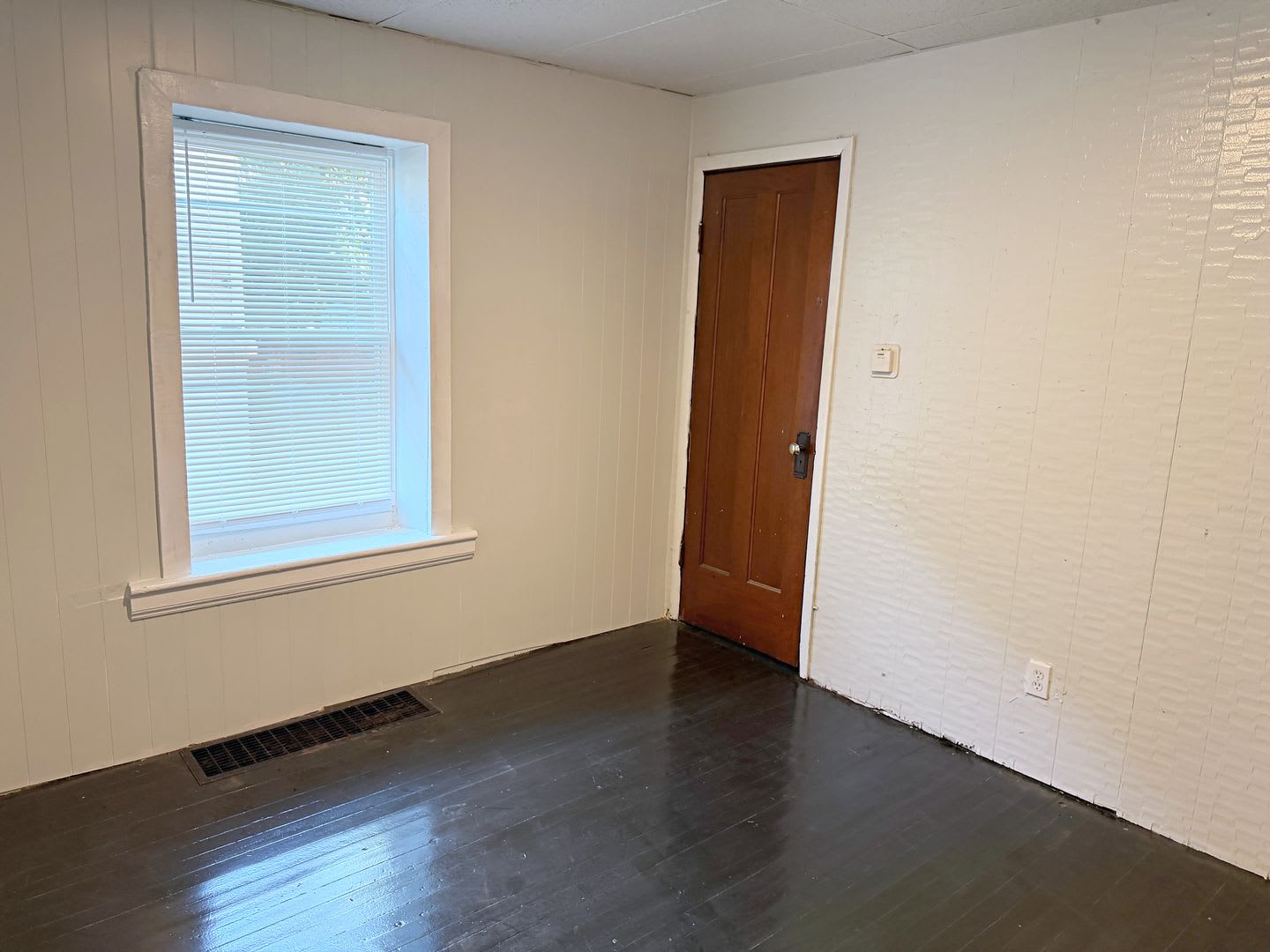 4 bedroom, House – photo 5