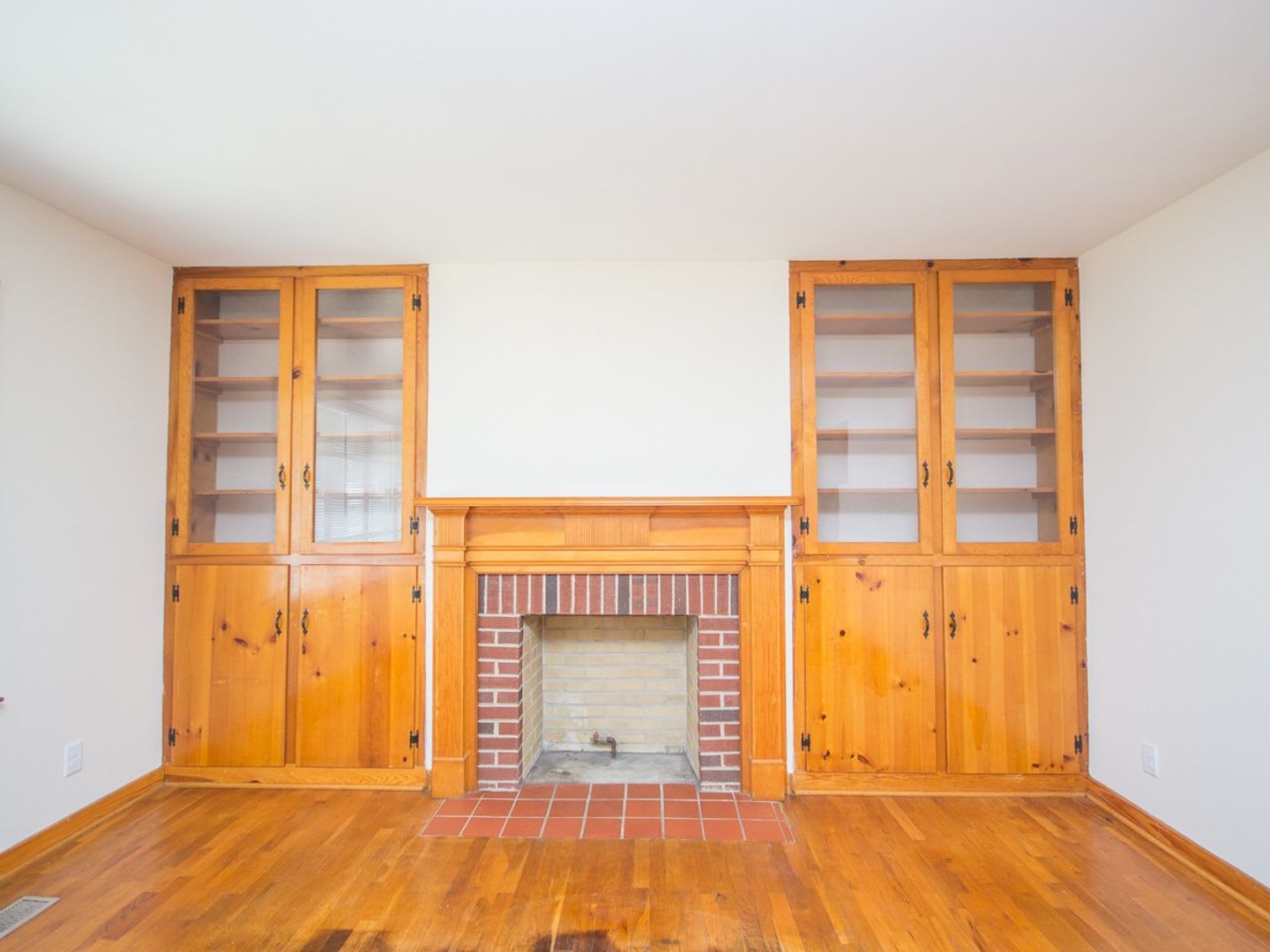 Great Location In Athens City Move In Ready – photo 5