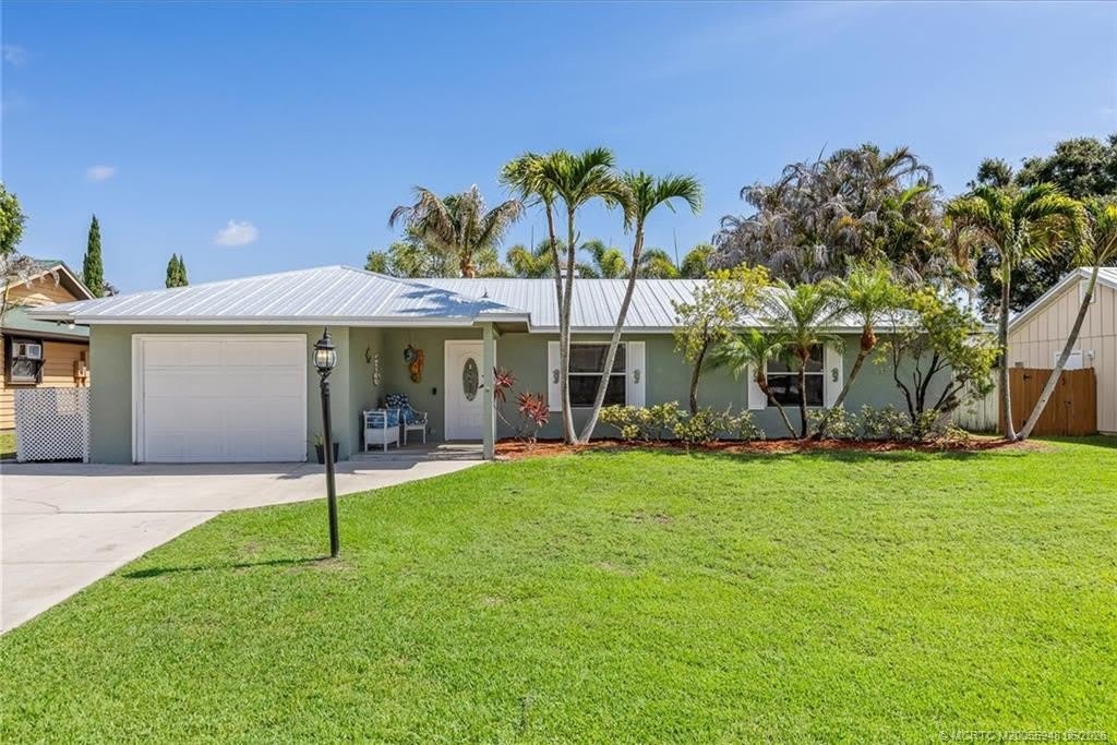 687 NE Maranta Terrado – photo 1